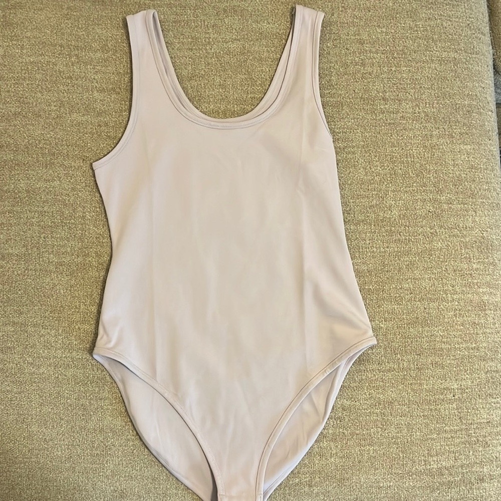 NWOT BYLT essential bodysuit. Size XL. Lilac